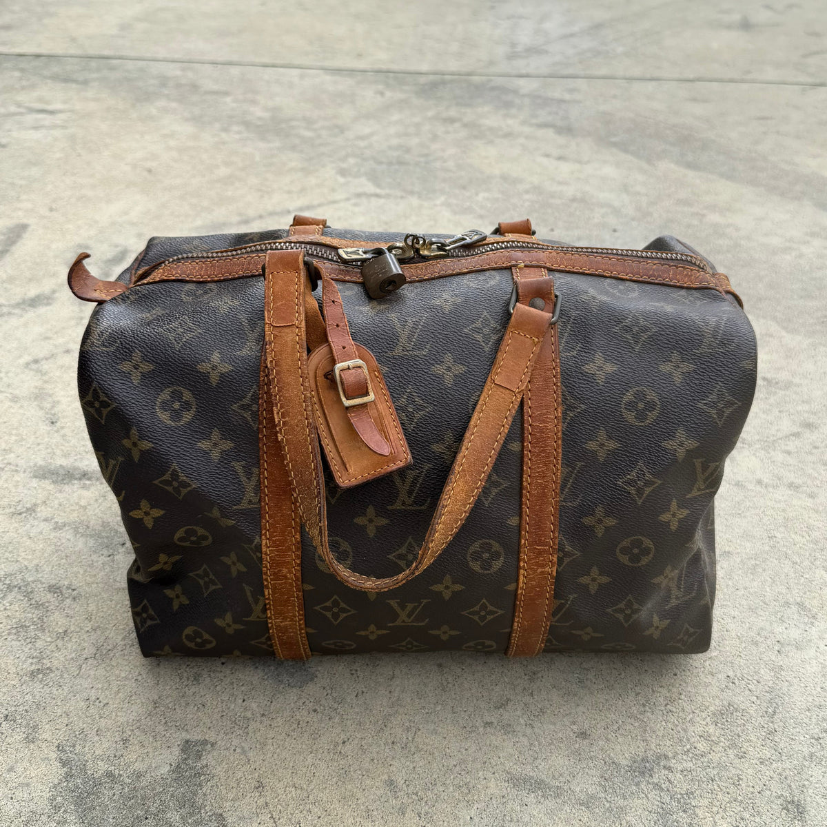 Vintage 80s Louis Vuitton Monogram Sac Souple 35 Duffle Bag (Rare)