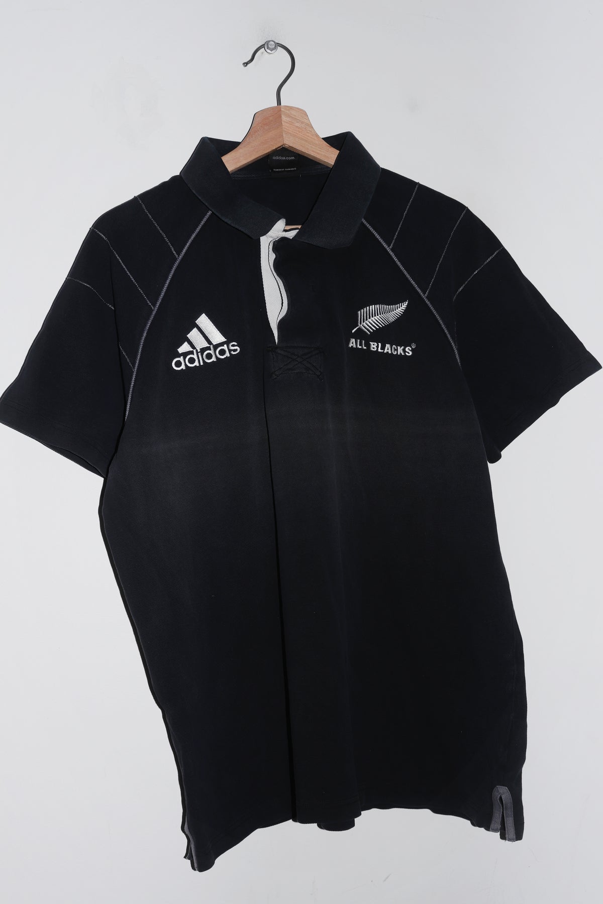 Adidas New Zealand All Blacks Rugby Thick Short Sleeve Faded Polo (M-L)