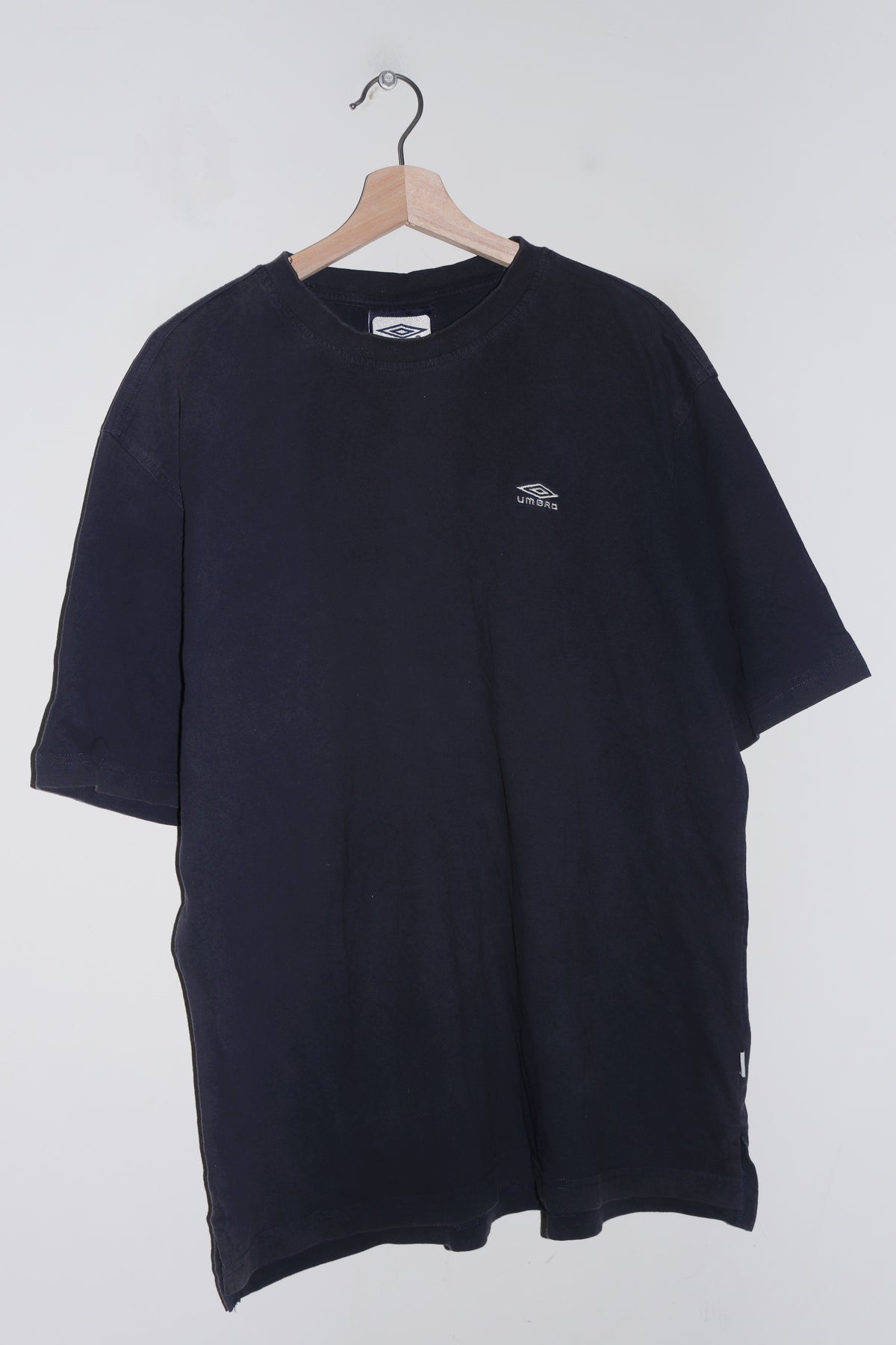 Vintage Umbro Embroidered Logo Faded Navy Tee (XL)