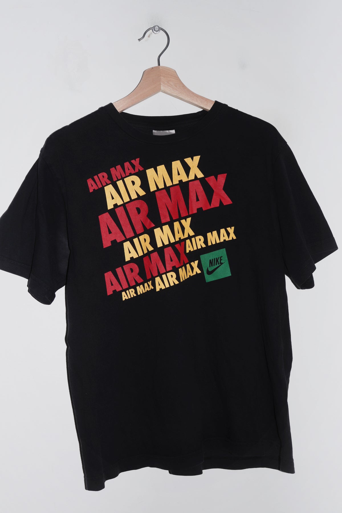 Vintage Nike Air Max Large Graphic Tee (Rare) (M)