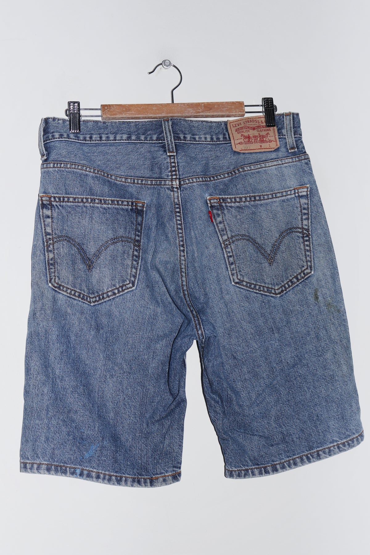 Vintage Levi's 505 Thick Denim Shorts (2005) (30)