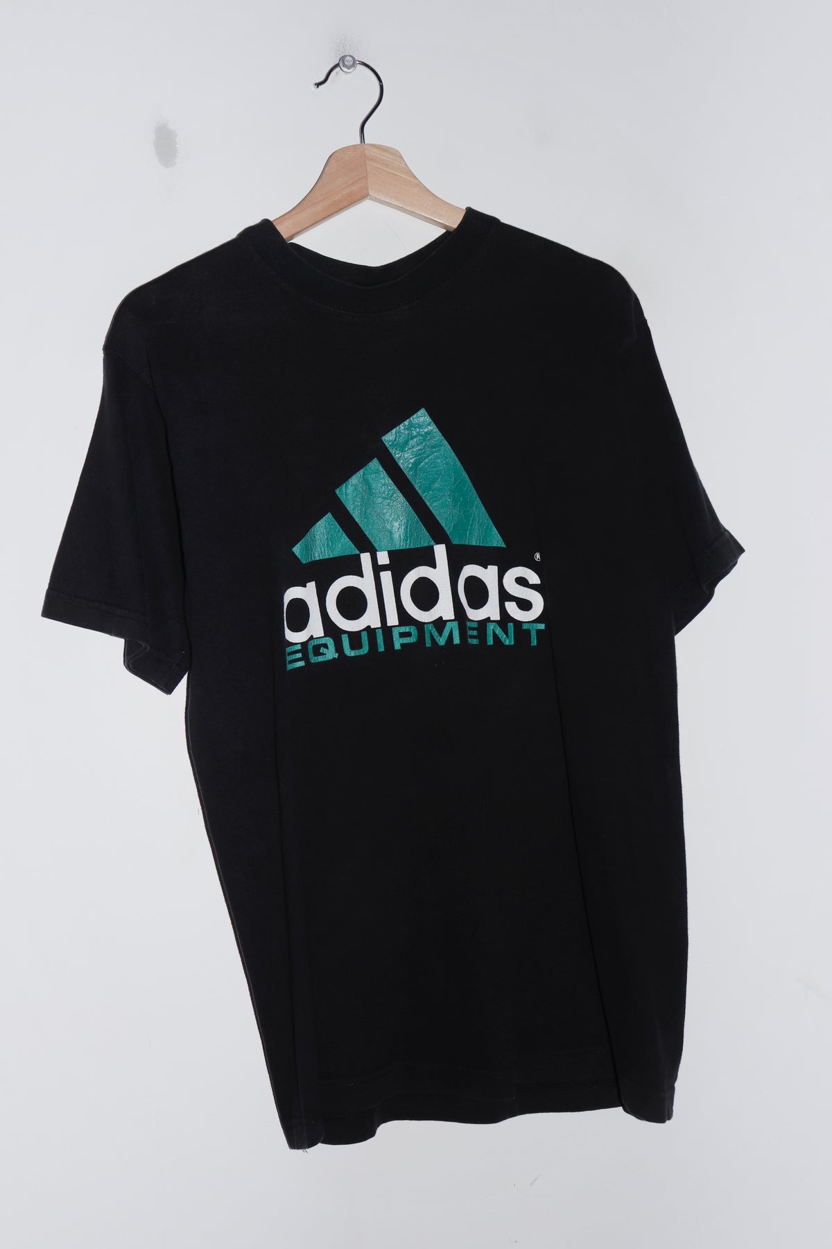 Vintage 90s Adidas Equipment Graphic Faded Black Tee (S-M/M)