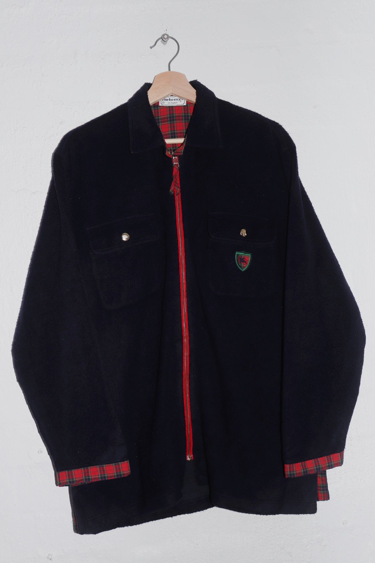 Vintage 90s Burberrys Embroidered Crest Navy Fleece Jacket (L)