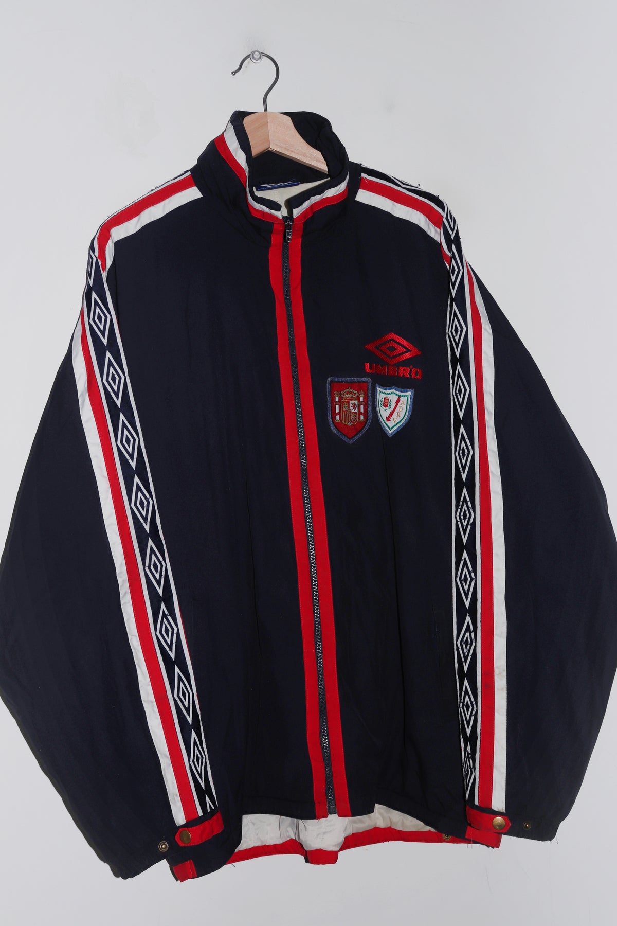 Vintage 90s Umbro Spain Football Patches Thick Padded Training Jacket (XL)