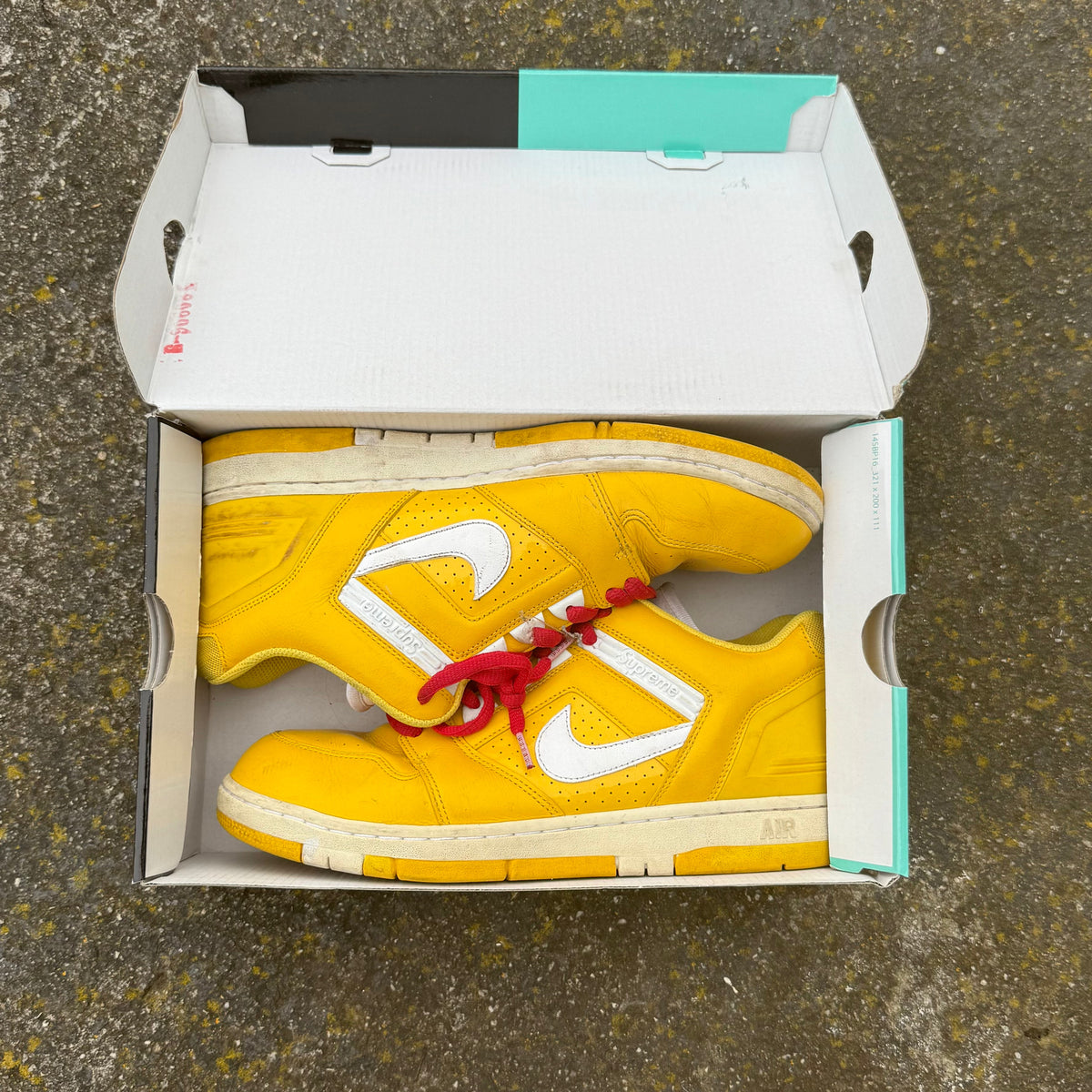 Nike SB Supreme New York Air Force 2 Sneakers w/ box (2017) (US11)
