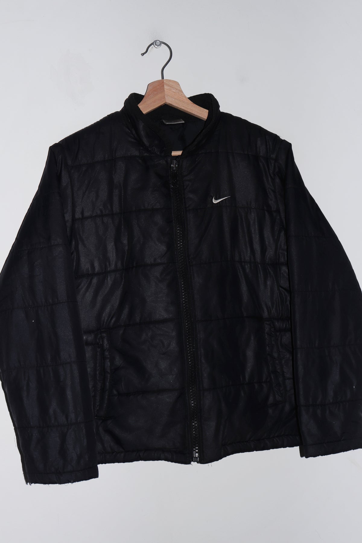 Vintage Nike Embroidered Mini Swoosh Black Insulated Down Puffer Jacket (M)