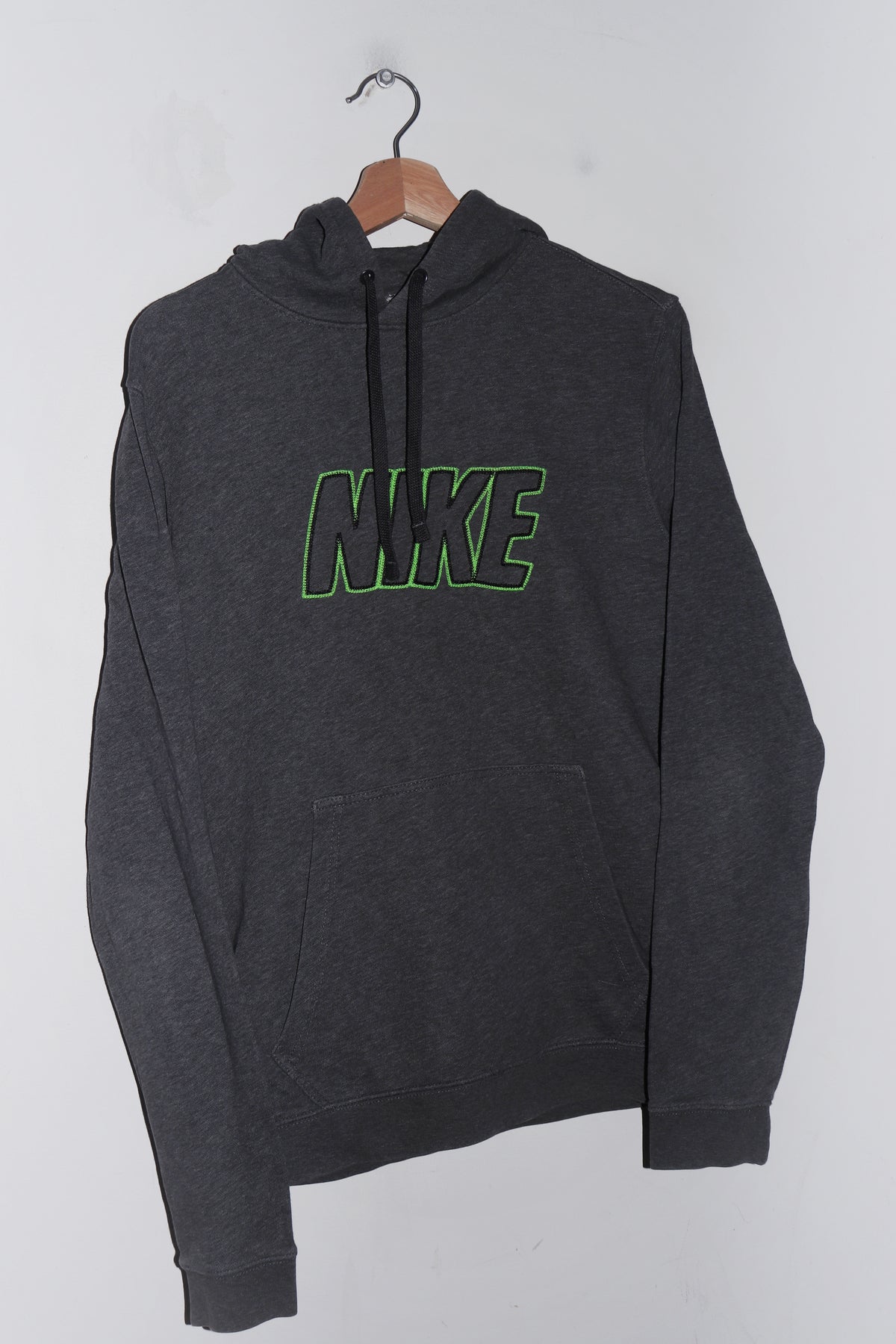 Nike Embroidered Spellout Dark Grey Hoodie (M)