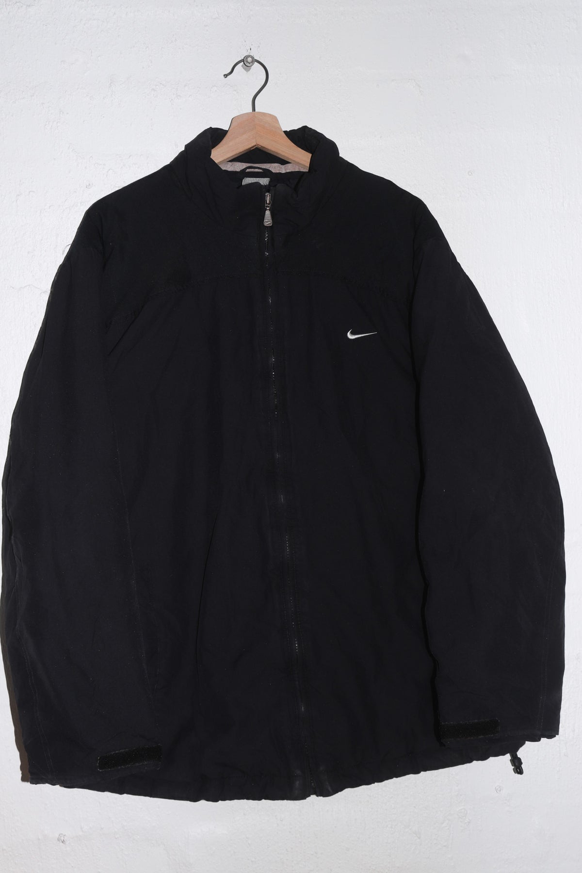 Vintage Nike Mini Swoosh Thick Padded Outerwear Jacket (L-XL)