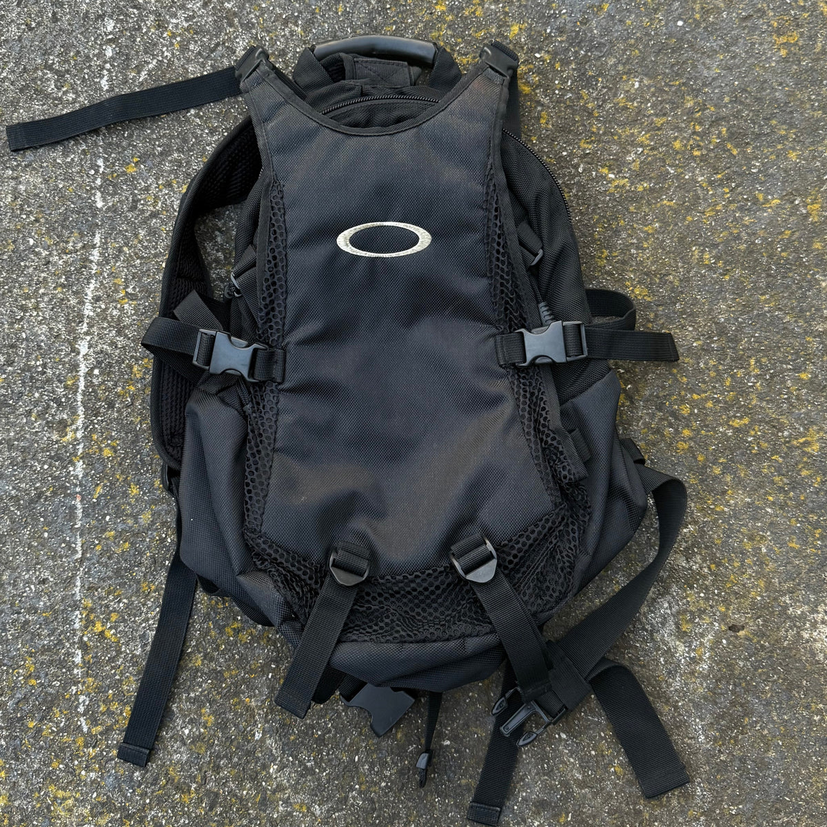 Vintage Archive Oakley Tactical Large Backpack (Rare)
