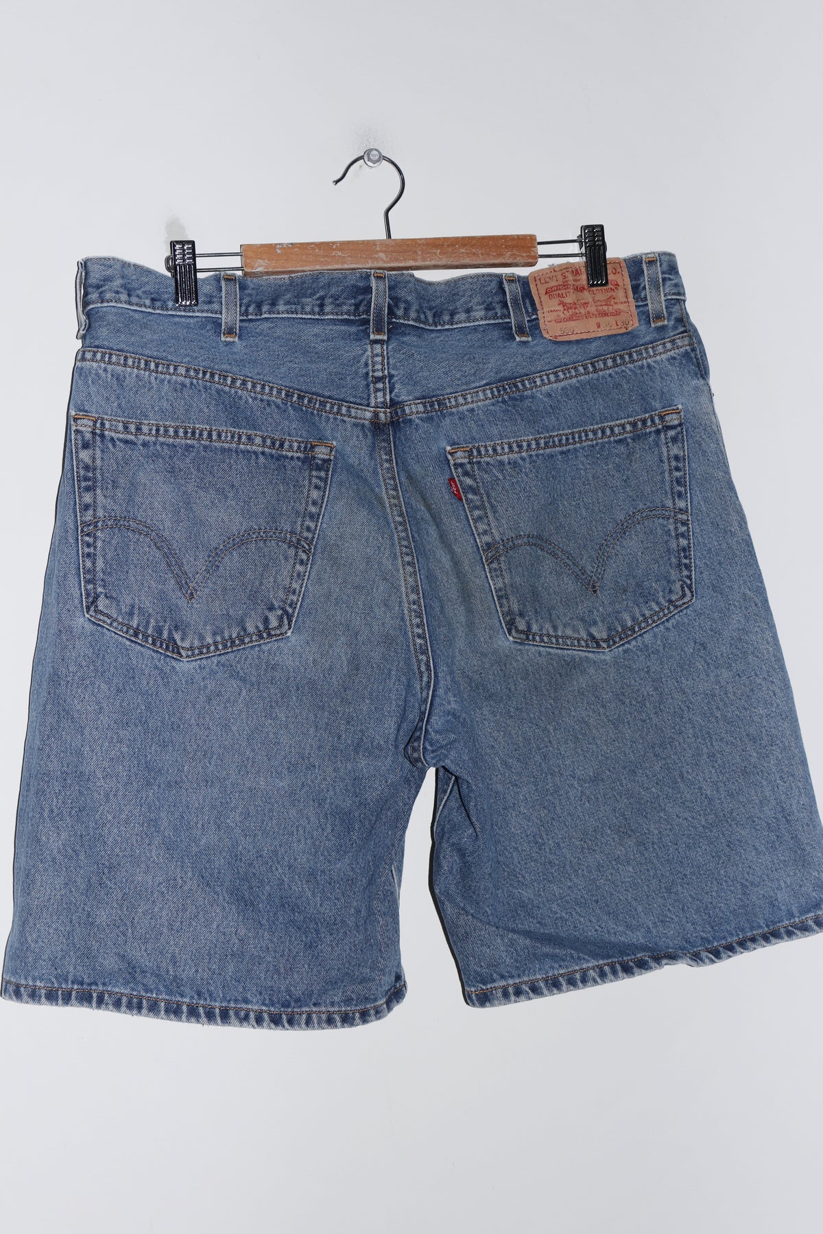 Vintage Levi's Thick Denim Shorts (2002) (36-38)