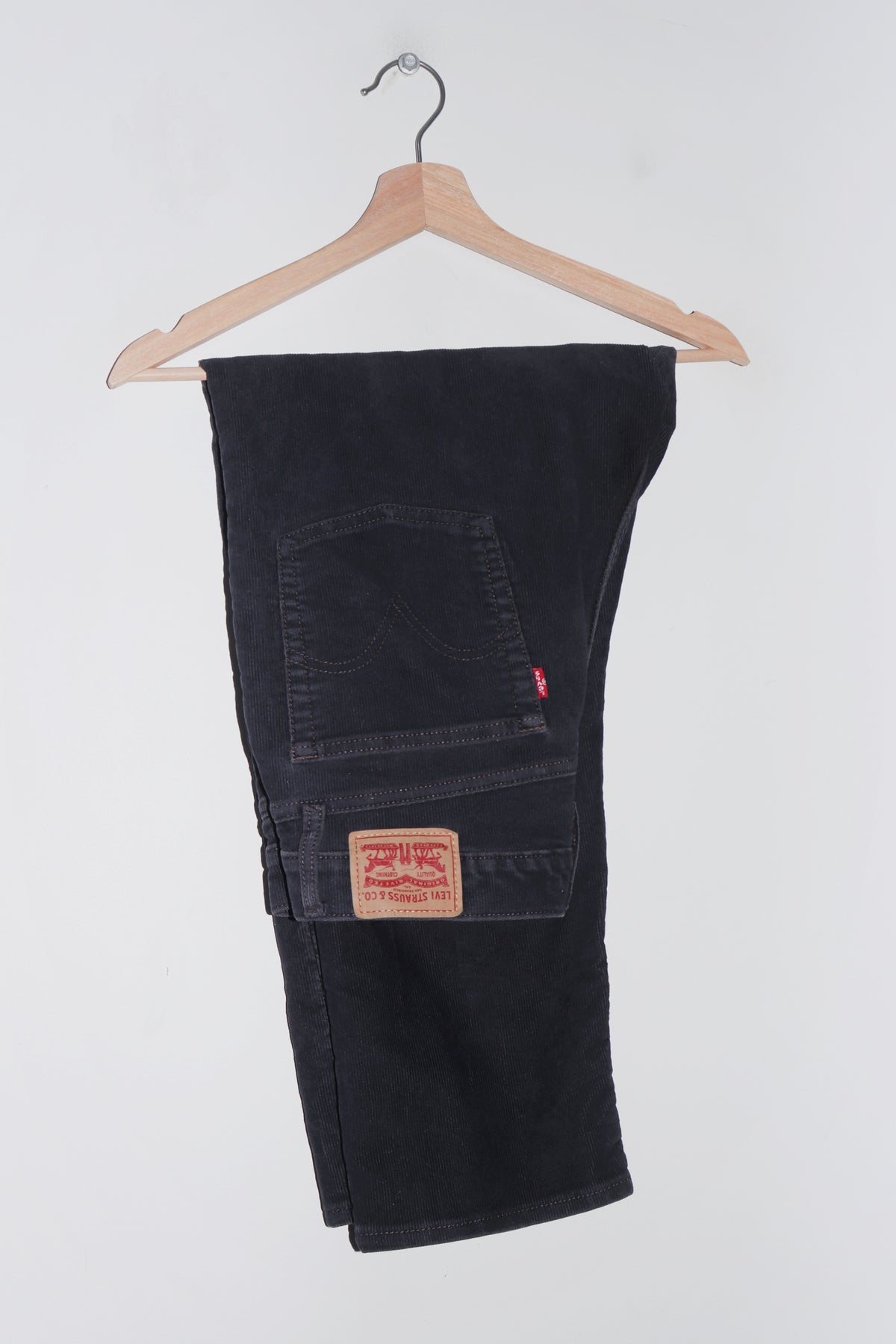 Levi's Thick Faded Dark Navy Corduroy Baggy Pants (30/10)