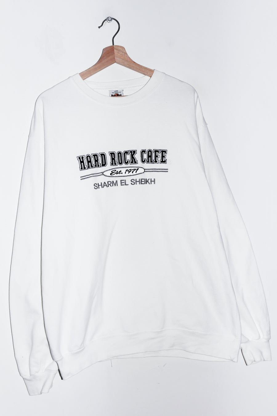 Vintage Hard Rock Cafe Embroidered Graphic Thick White Sweatshirt (L-XL)