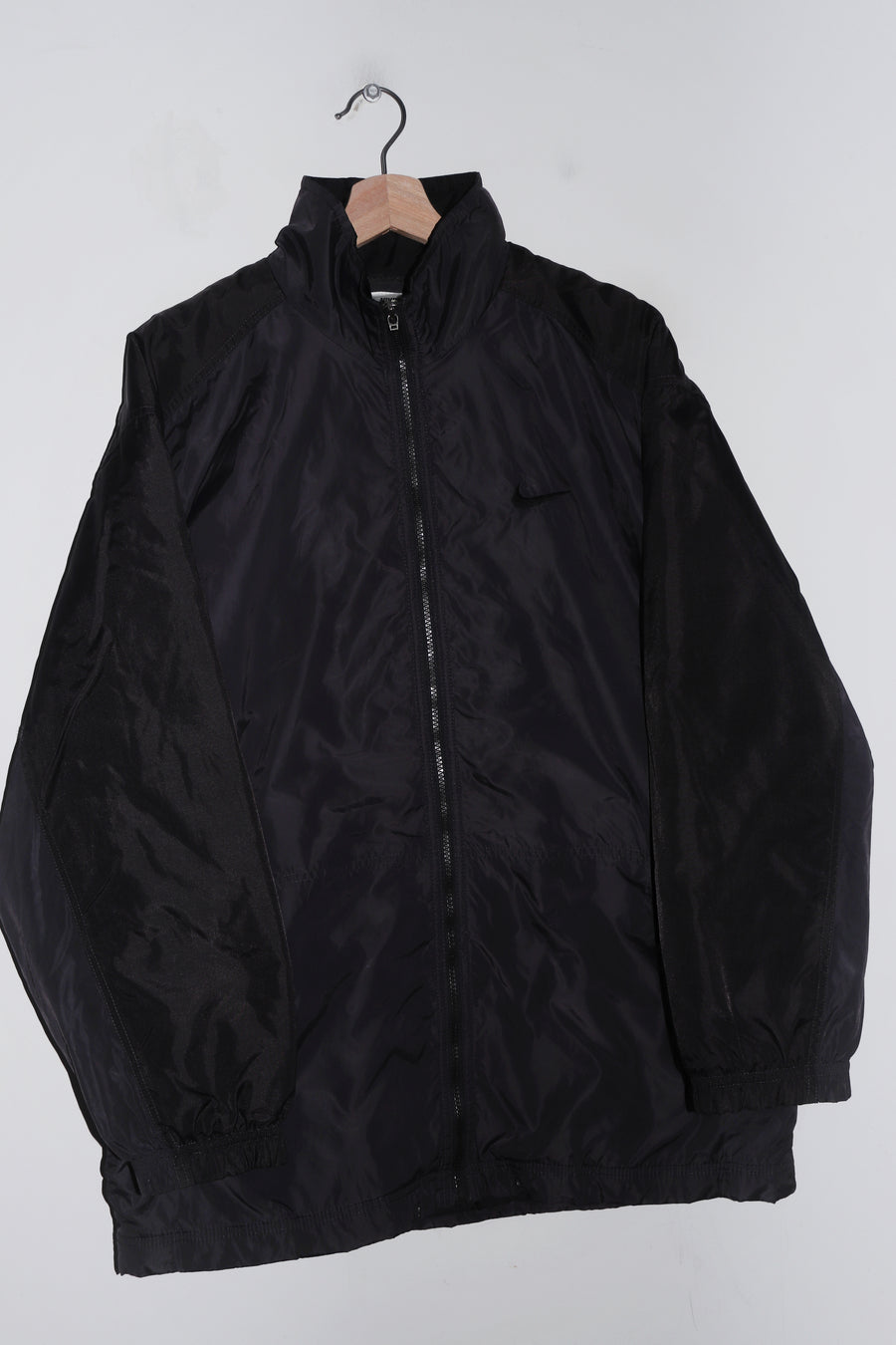 Vintage 90s Nike Embroidered Spellout Thick Padded Black Outerwear Jacket (M-L)
