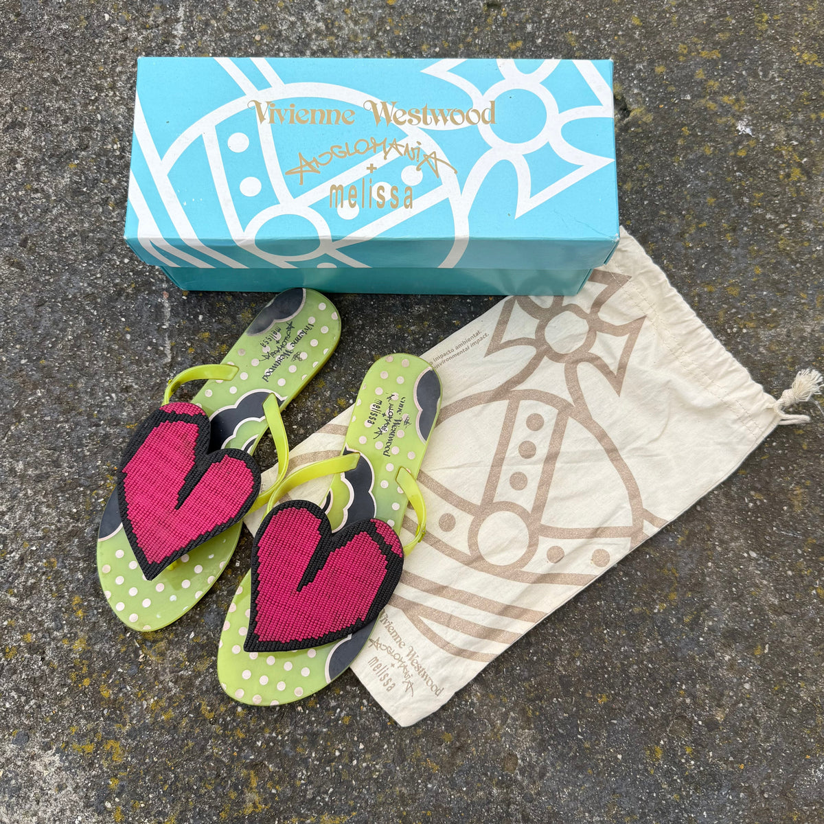 Vivienne Westwood Heart Sandals w/ box (US8)
