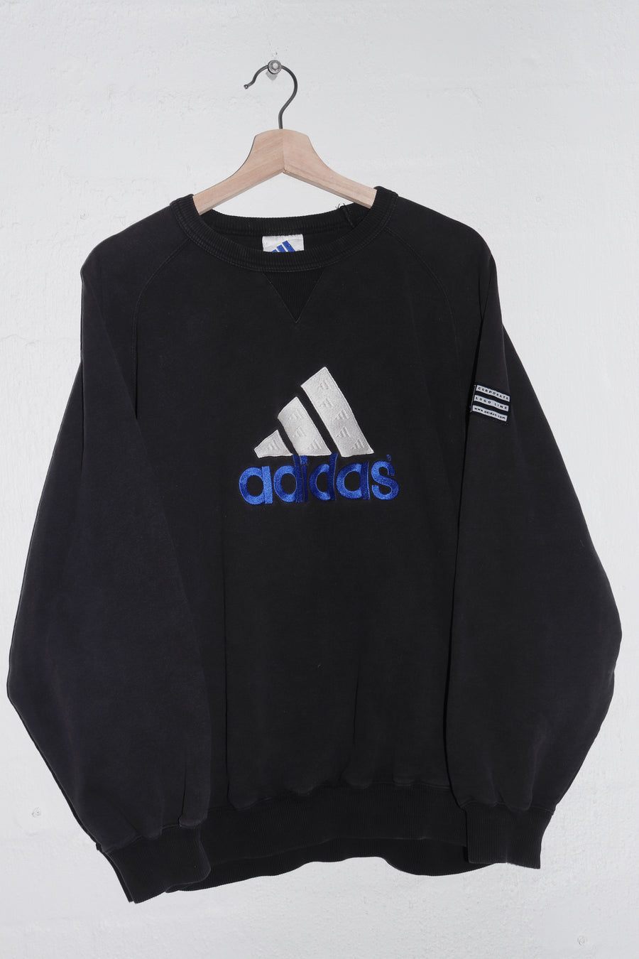 Vintage 90s Adidas Embroidered Graphic Thick Sweatshirt (Rare) (M-L)