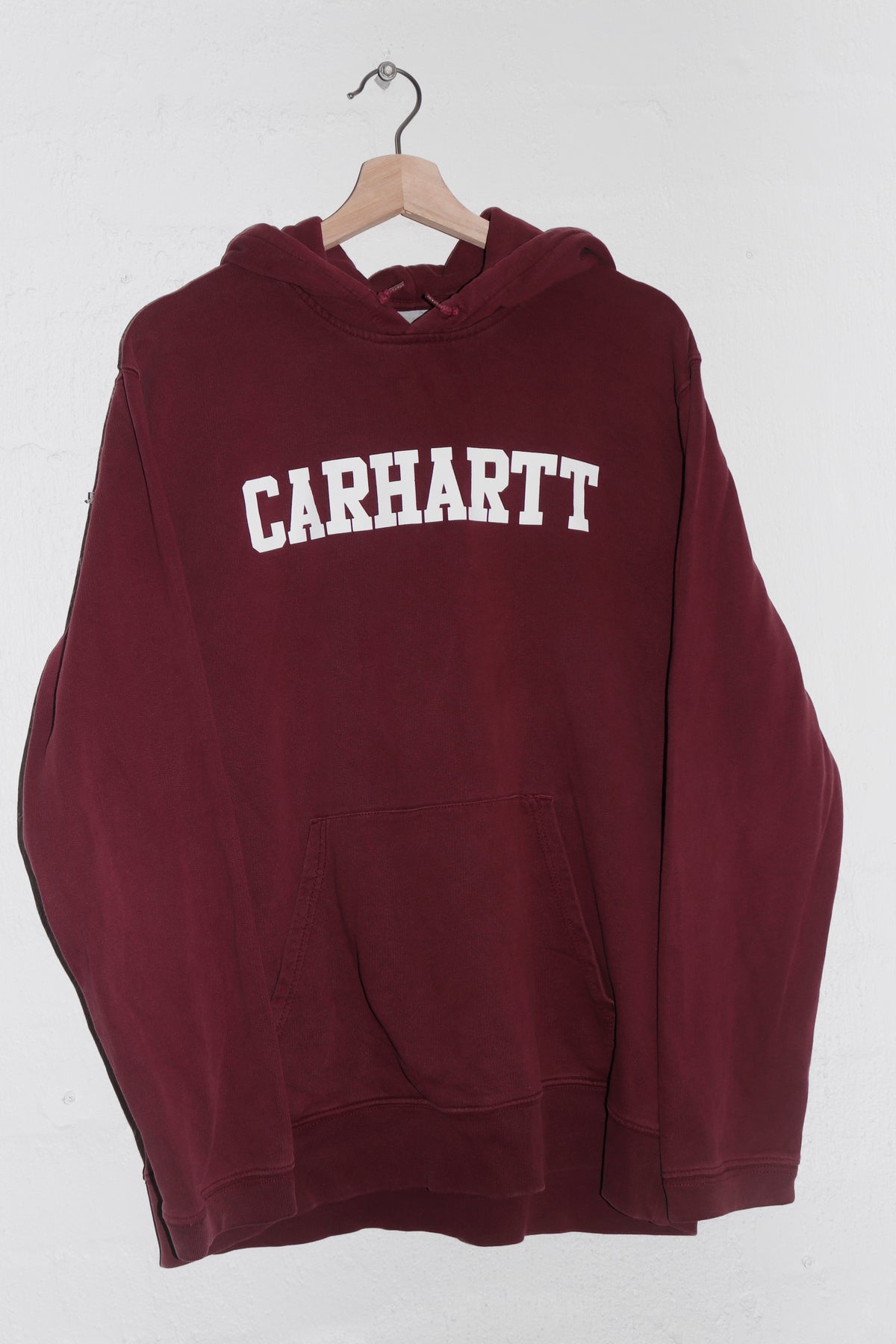 Carhartt Spellout Graphic Faded Maroon Hoodie (L)