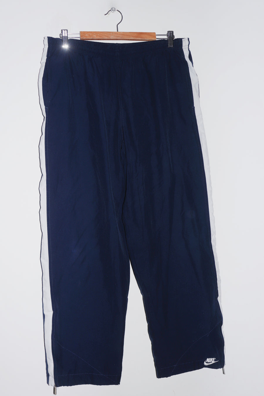 Vintage Nike Embroidered Swoosh Thick Navy Baggy Track Pants (34-36)