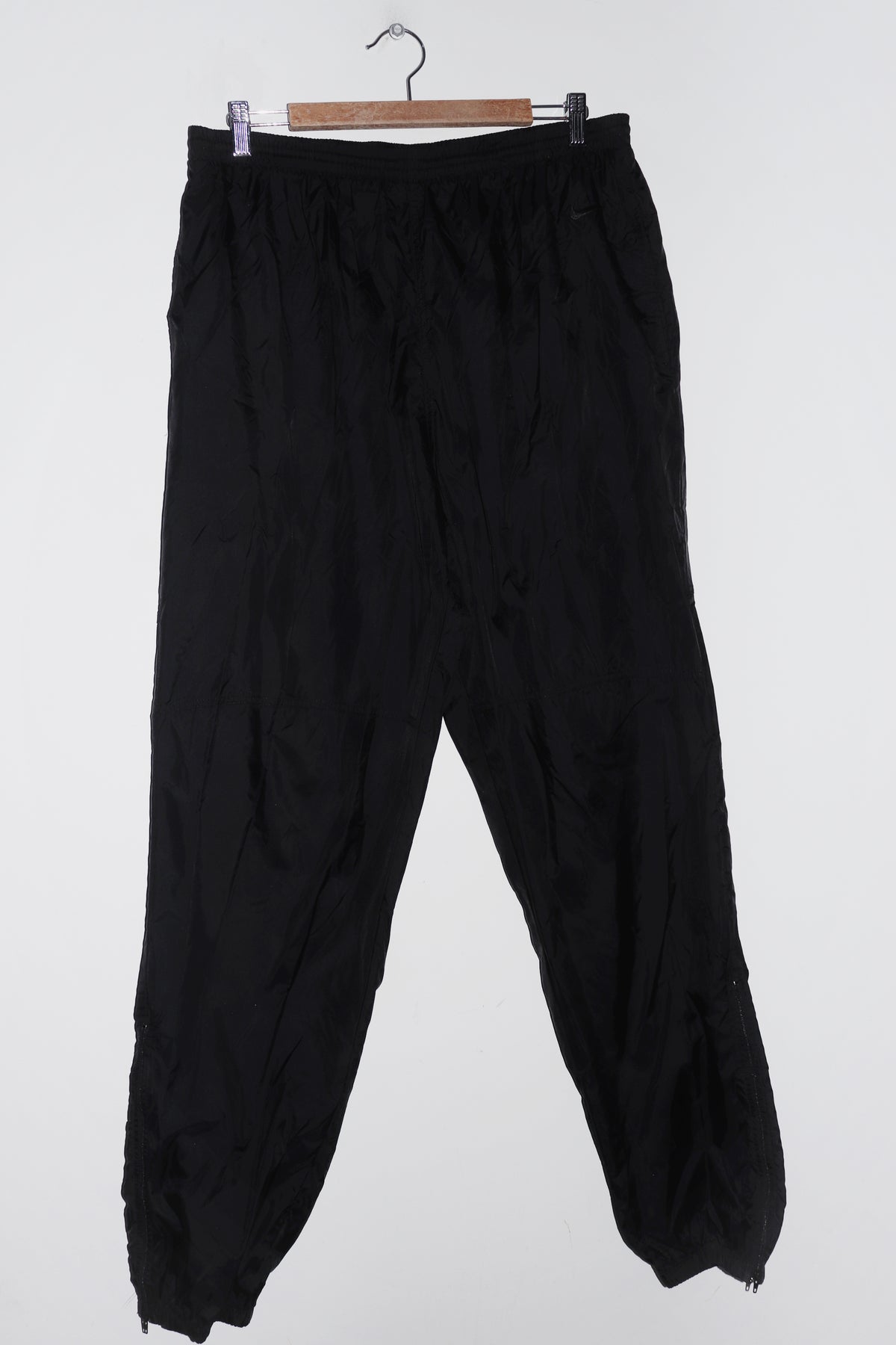 Vintage 90s Nike Embroidered Tonal Swoosh Black Baggy Track Pants (36-40)