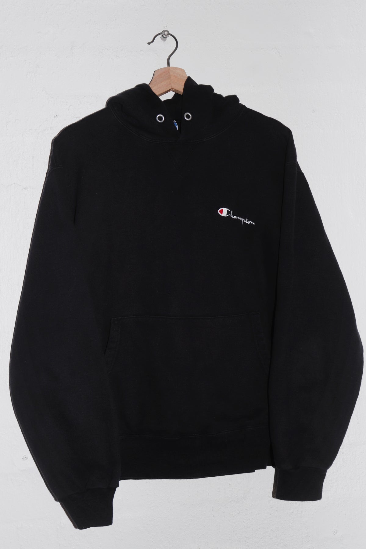 Vintage 90s USA Champion Embroidered Logo Black Hoodie (M-L)