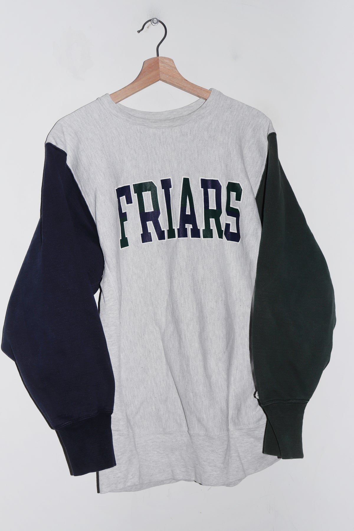 Vintage 90s Champion Reverse Weave Thick Sweatshirt (L)