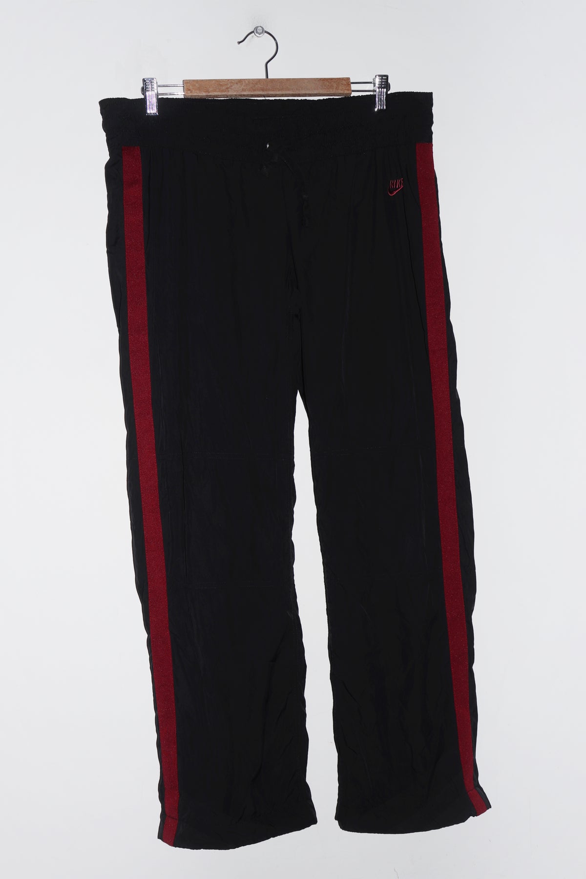 Vintage 2000s Nike Embroidered Swoosh Faded Black Baggy Track Pants (10-12)