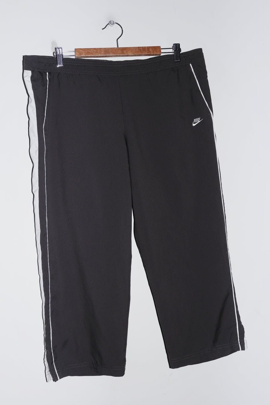 Vintage 2000s Nike Embroidered Swoosh Dark Grey 3/4 Track Pants (12-14)