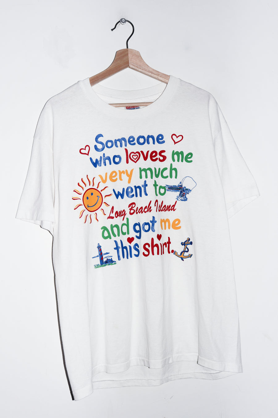 Vintage 90s Long Island Beach Graphic Tee (M-L)