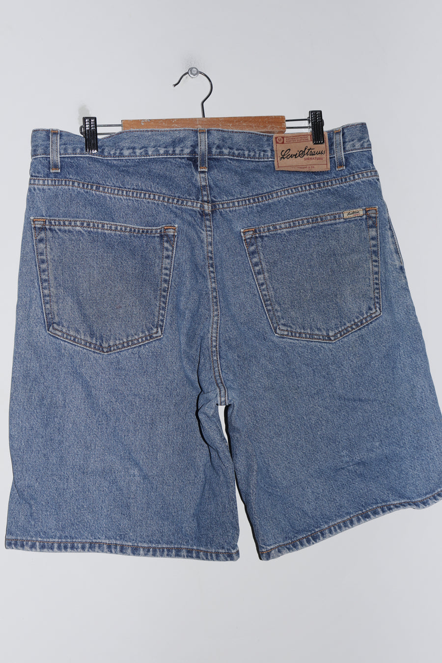 Vintage Levi's Thick Denim Shorts (2004) (36-38)