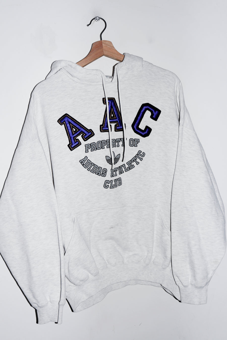 Vintage 90s Adidas Embroidered Spellout Grey Hoodie (M-L)