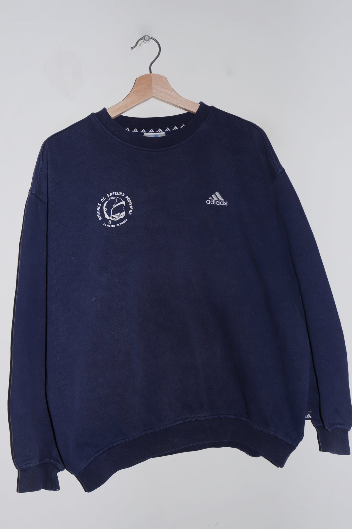 Vintage Adidas Embroidered Logo Thick Faded Navy Sweatshirt (2000) (M)