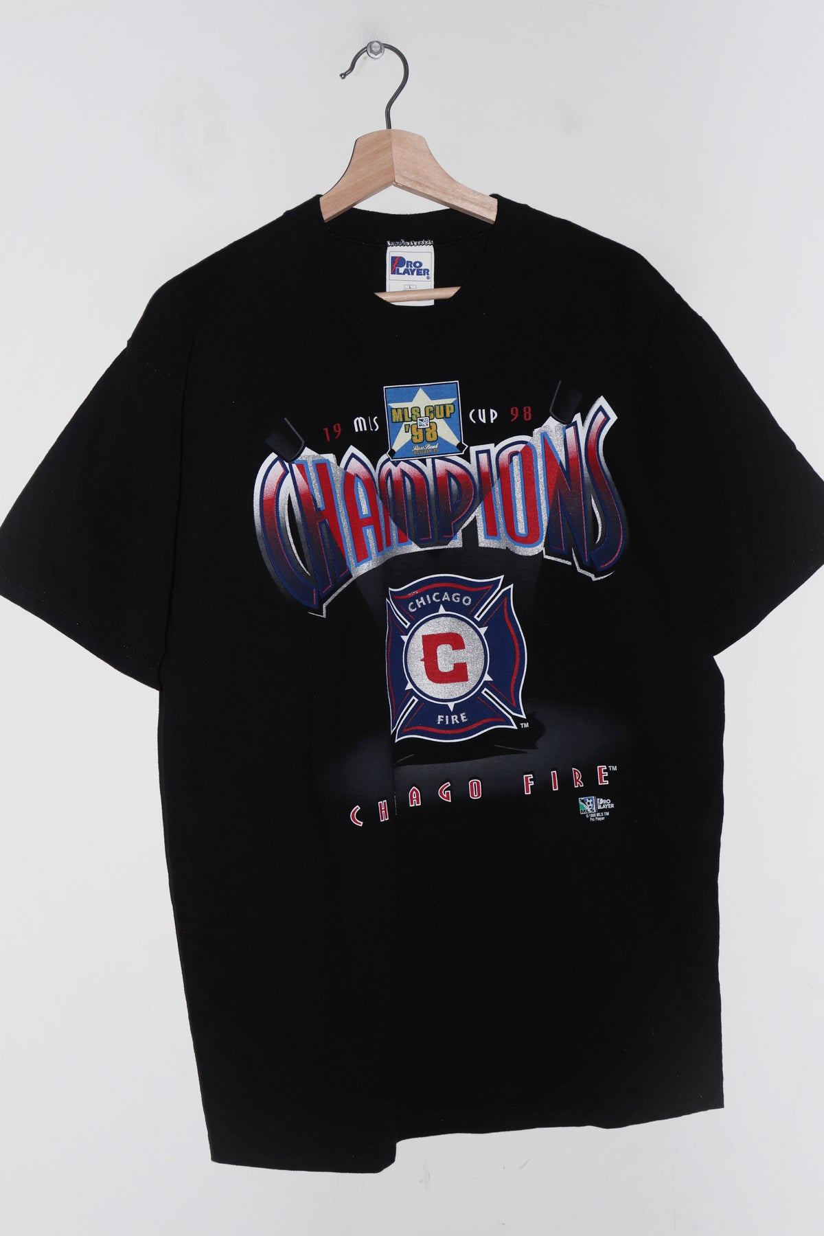 Vintage MLS Chicago Fire 1998 Champions Graphic Tee (M-L)