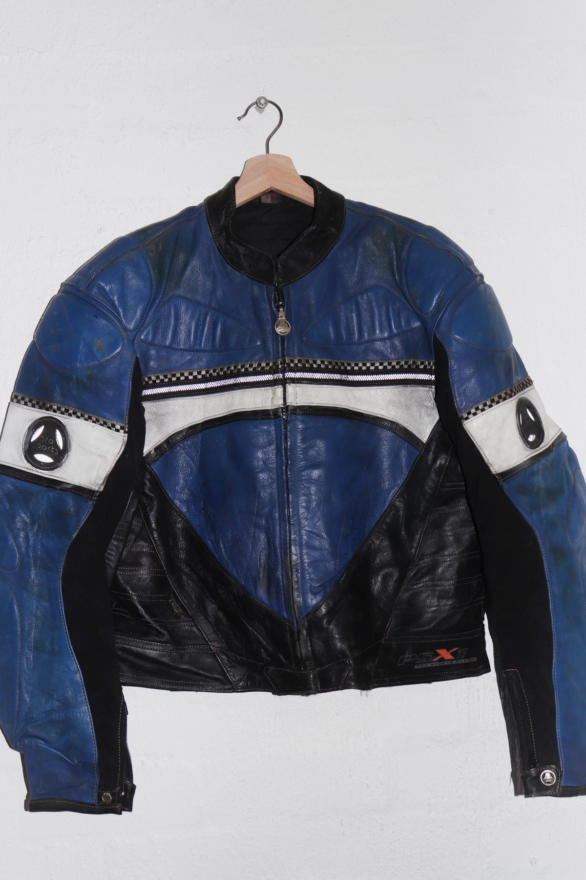 Vintage Genuine Leather Motorcycle Riders Jacket (M)