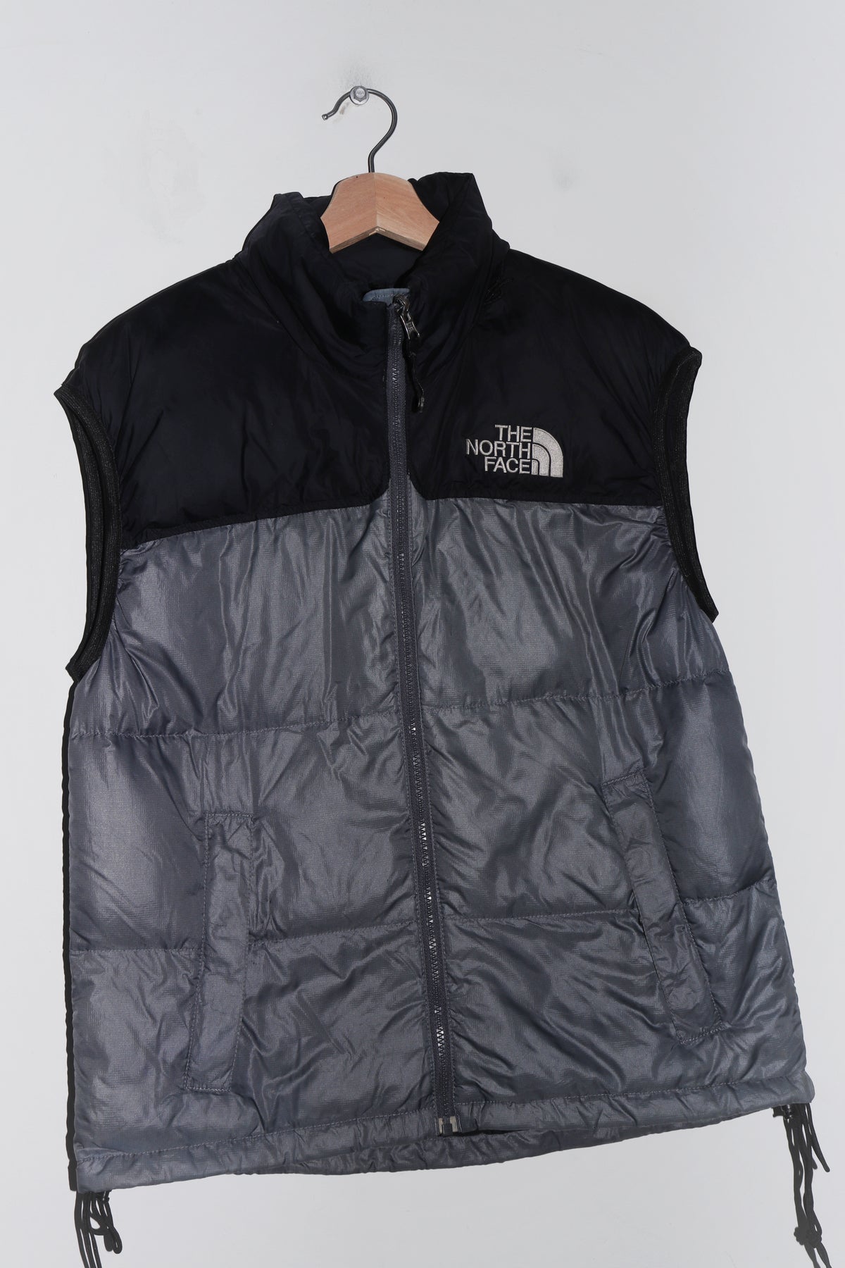 Vintage North Face Thick Duck Down Silver Nuptse Puffer Vest (M)