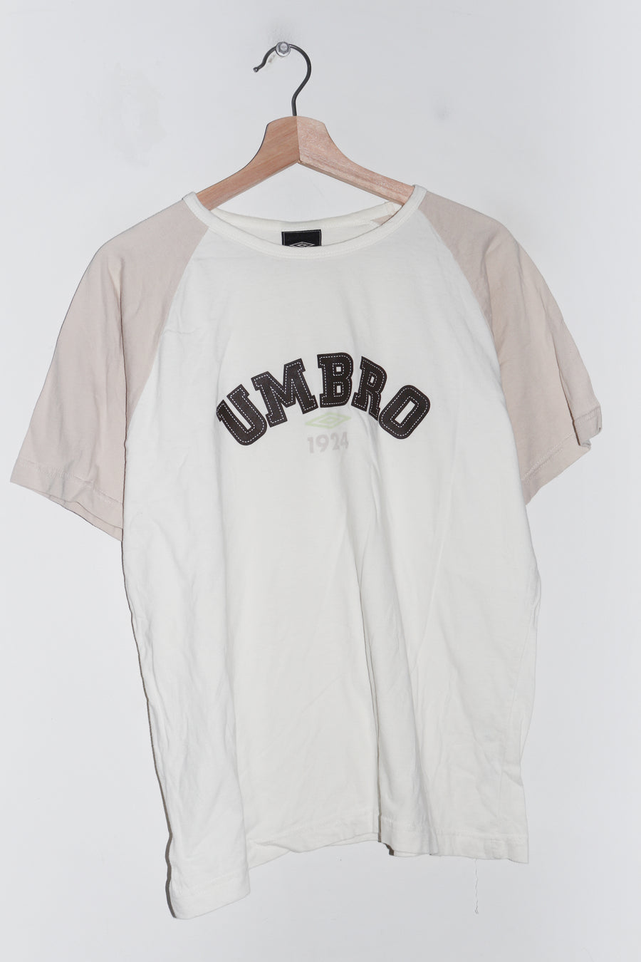 Vintage Umbro Embroidered Spellout Cream Tee (M)