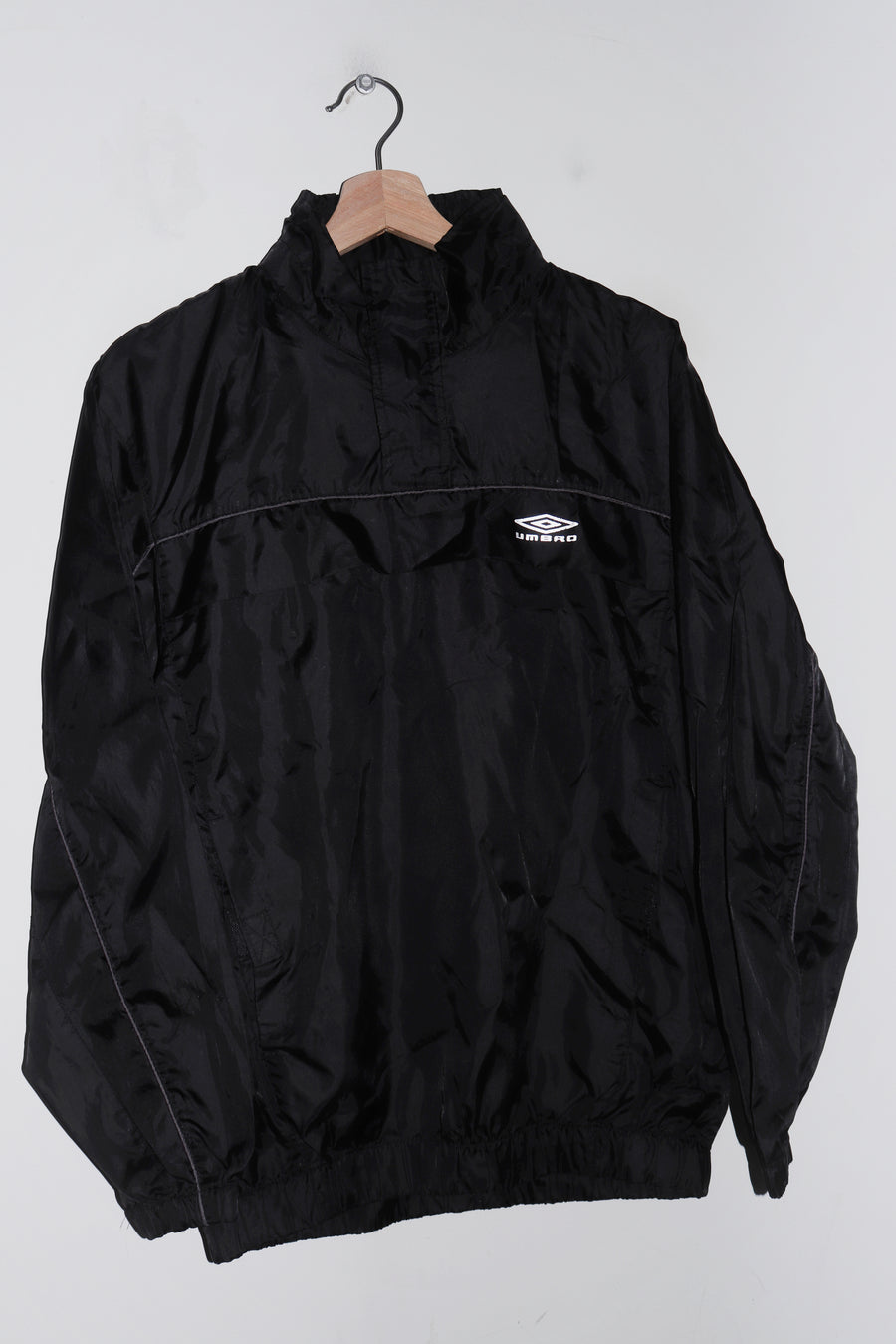 Vintage Umbro High Reflective Logo Quarter Zip Football Pullover (S-M/M)