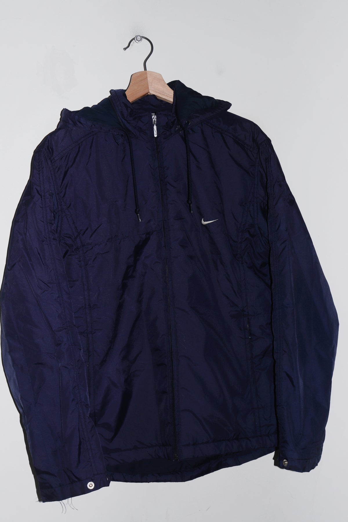 Vintage Nike Embroidered Mini Swoosh Thick Padded Navy Outerwear Jacket (M/M-L)