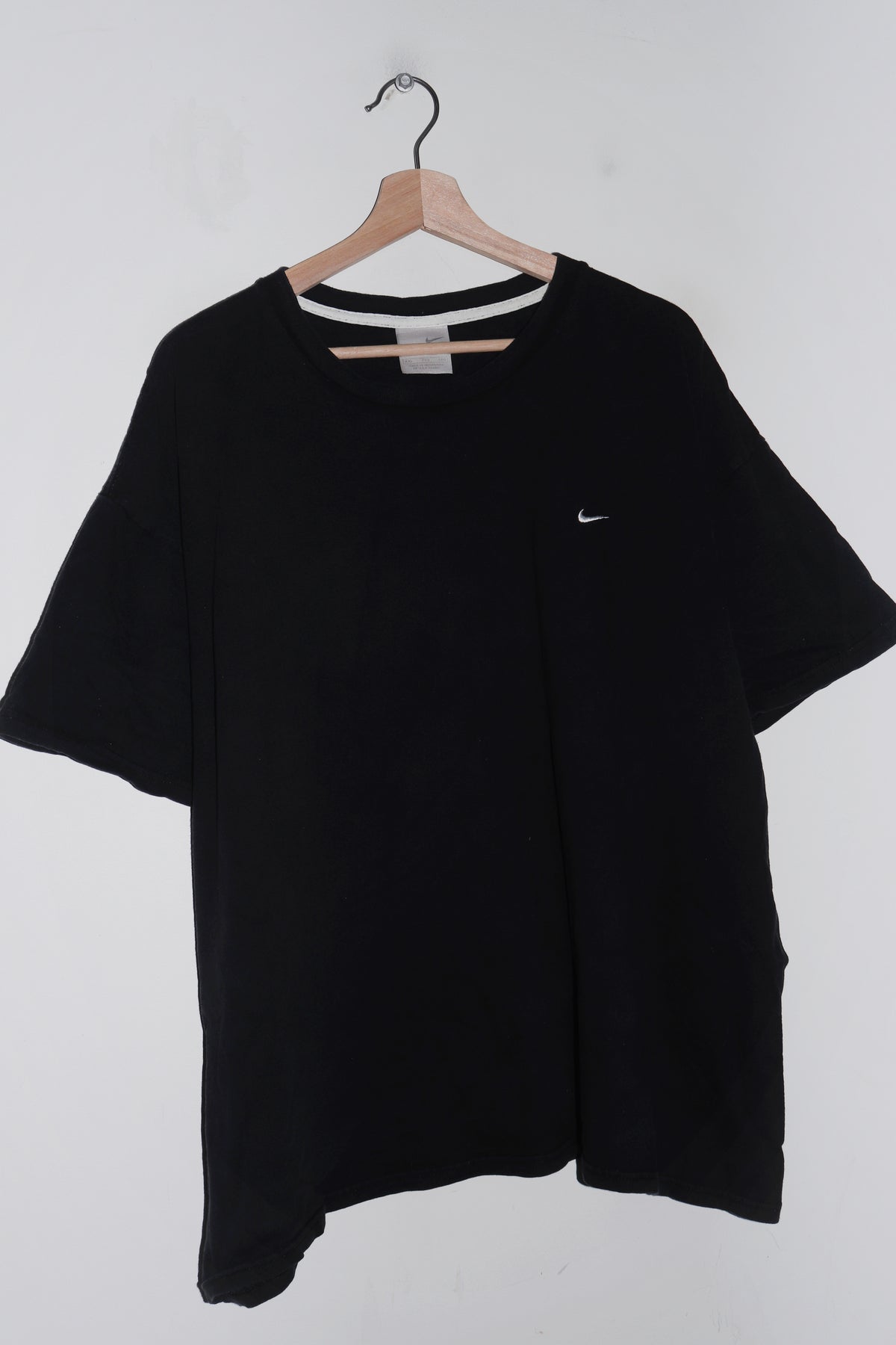 Vintage Nike Embroidered Mini Swoosh Black Tee (XL)
