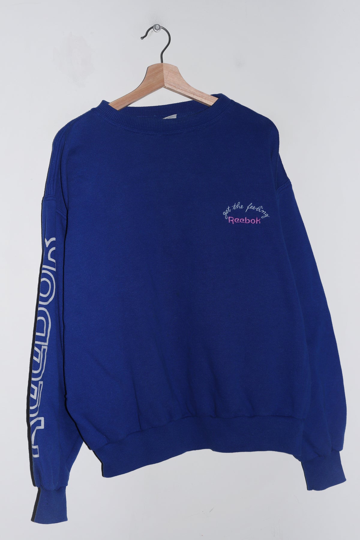 Vintage 90s Reebok Embroidered Logo Puff Print Sleeve Graphic Sweatshirt (M-L)