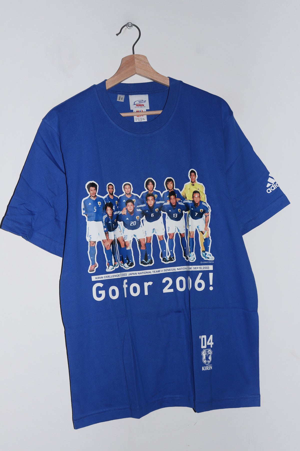 (DEADSTOCK) 2006 World Cup Qualifiers Adidas Japan Football Graphic Tee (M)