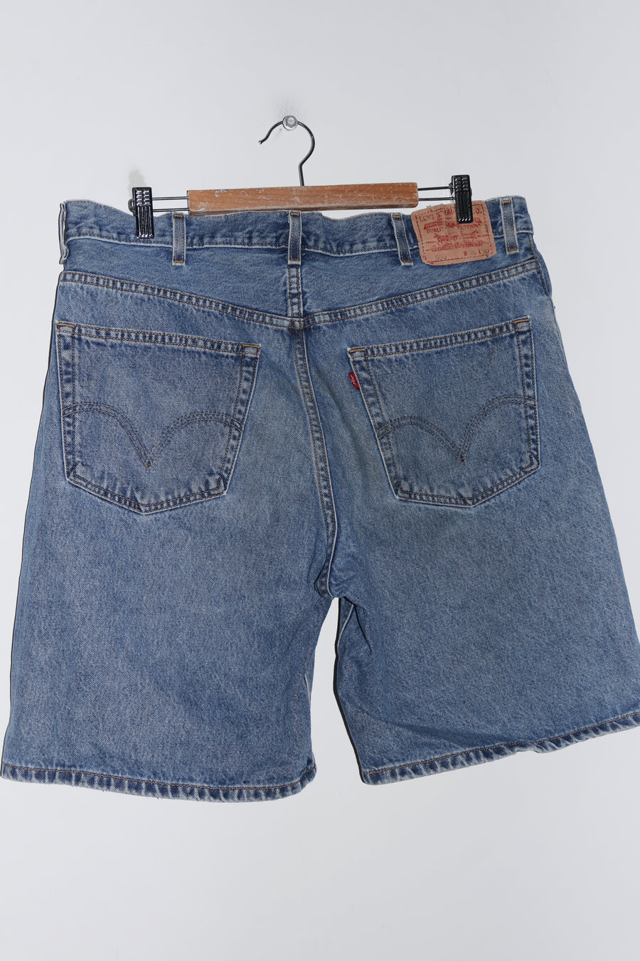 Vintage Levi's Thick Denim Shorts (2002) (36-38)