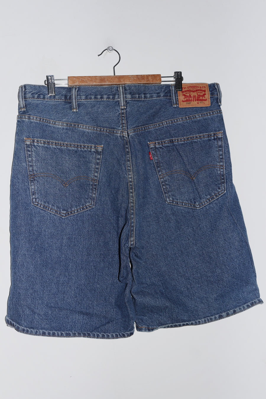 Old School Levi's 550 Thick Denim Shorts (38)