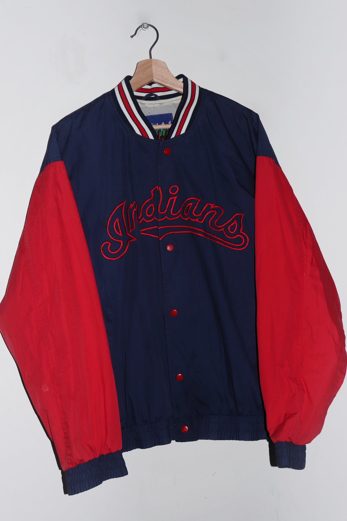 Vintage 90s MLB Cleveland Indians Embroidered Graphic Cotton Varsity Jacket(M-L)