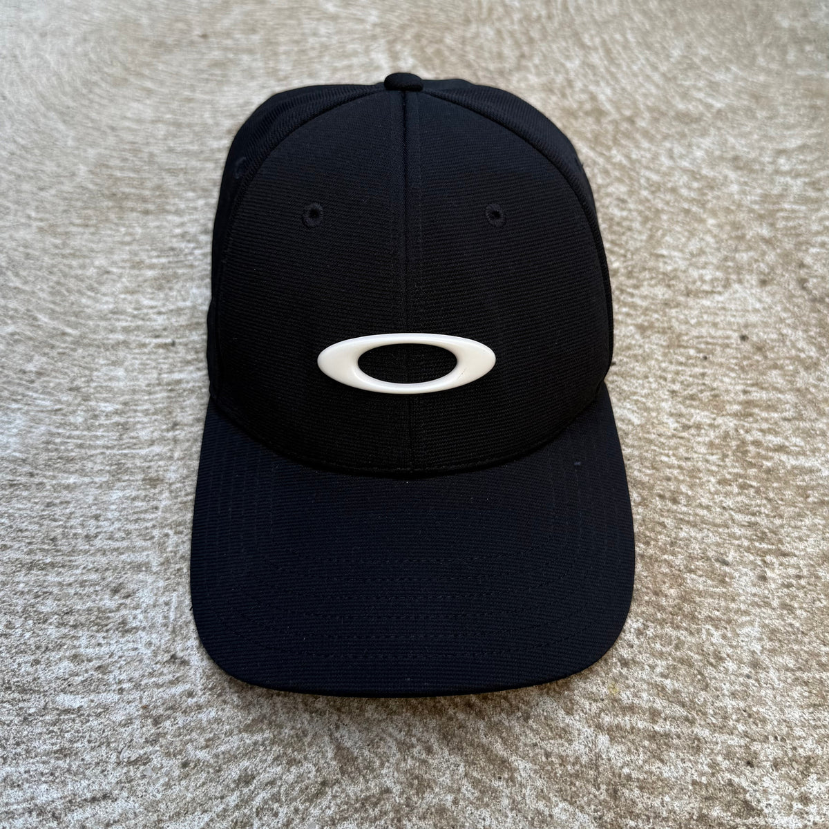 Oakley Textured Logo Black Hat