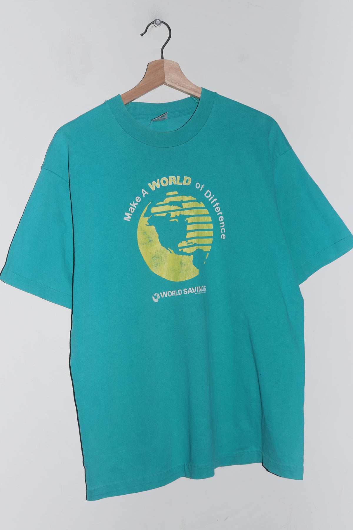 Vintage 90s World Savings Graphic Tee (M)