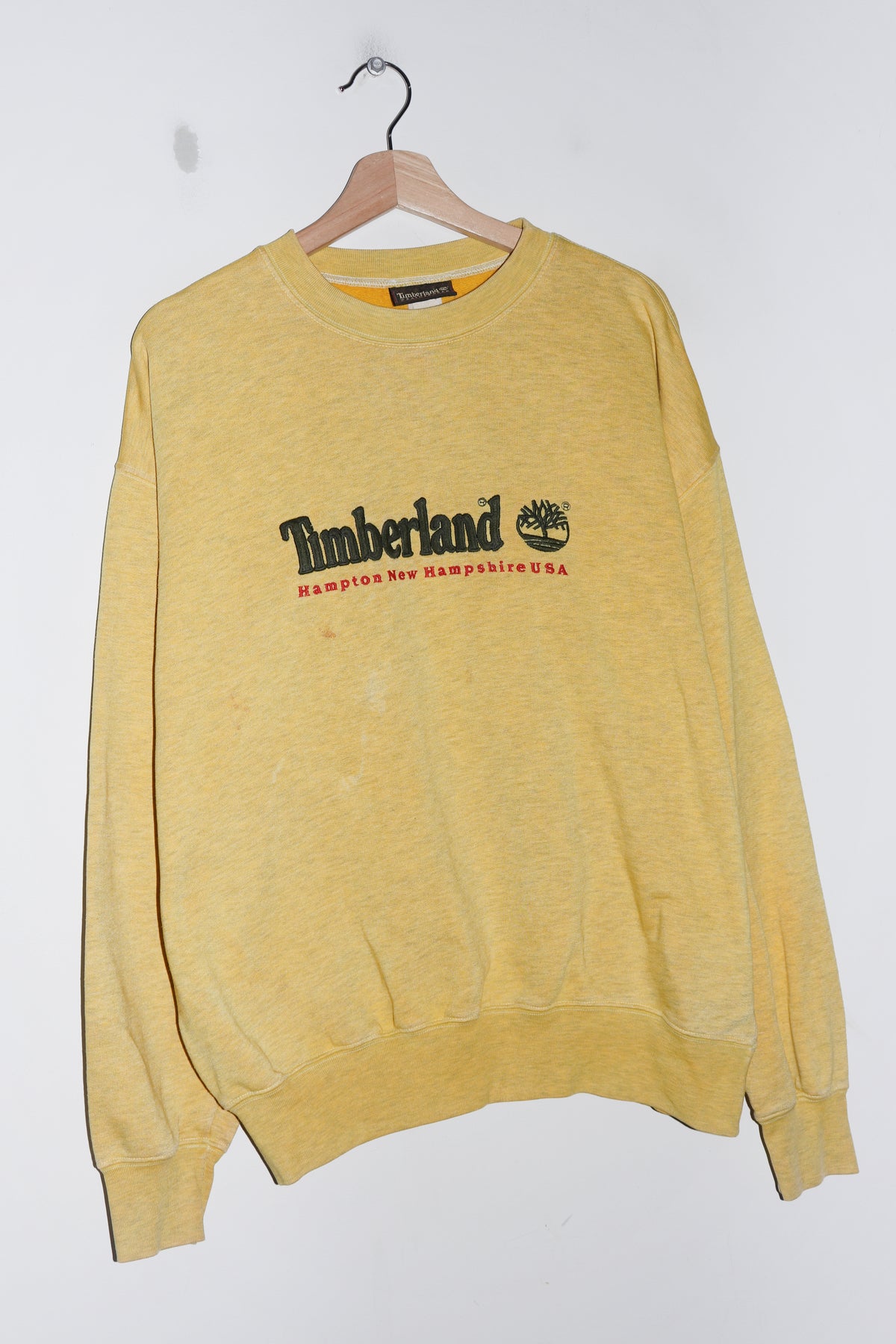 Vintage Timberland Embroidered Graphic Yellow Sweatshirt (L)
